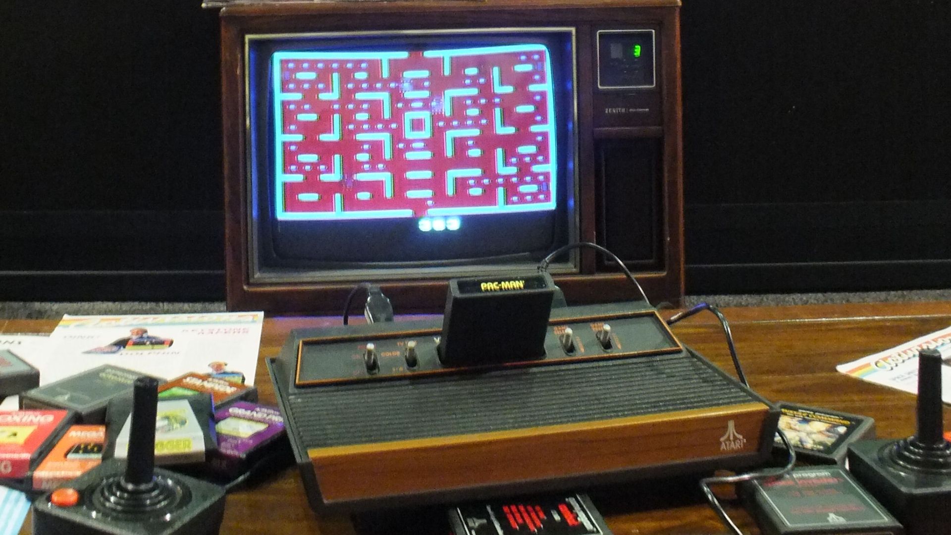 File:2013 E3 - VHM Free Pac Man (9099252640).jpg