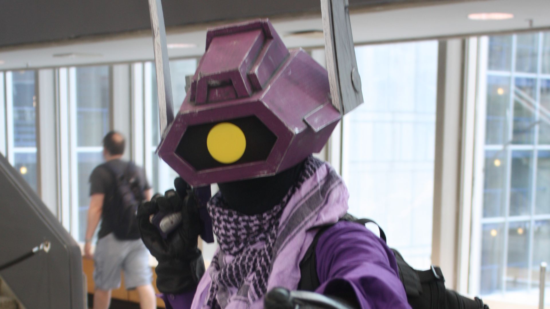 File:Montreal Comiccon 2015 - Shockwave (Transformers) (19458609855).jpg