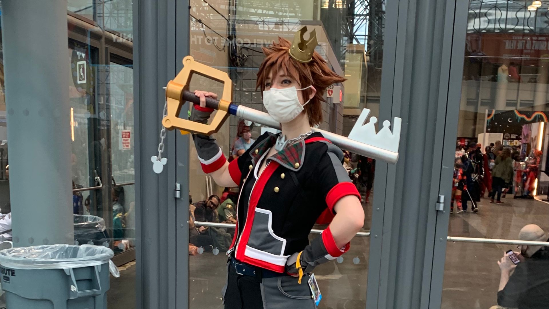File:2021 NYCC Cosplay of Sora from Kingdom Hearts.jpg