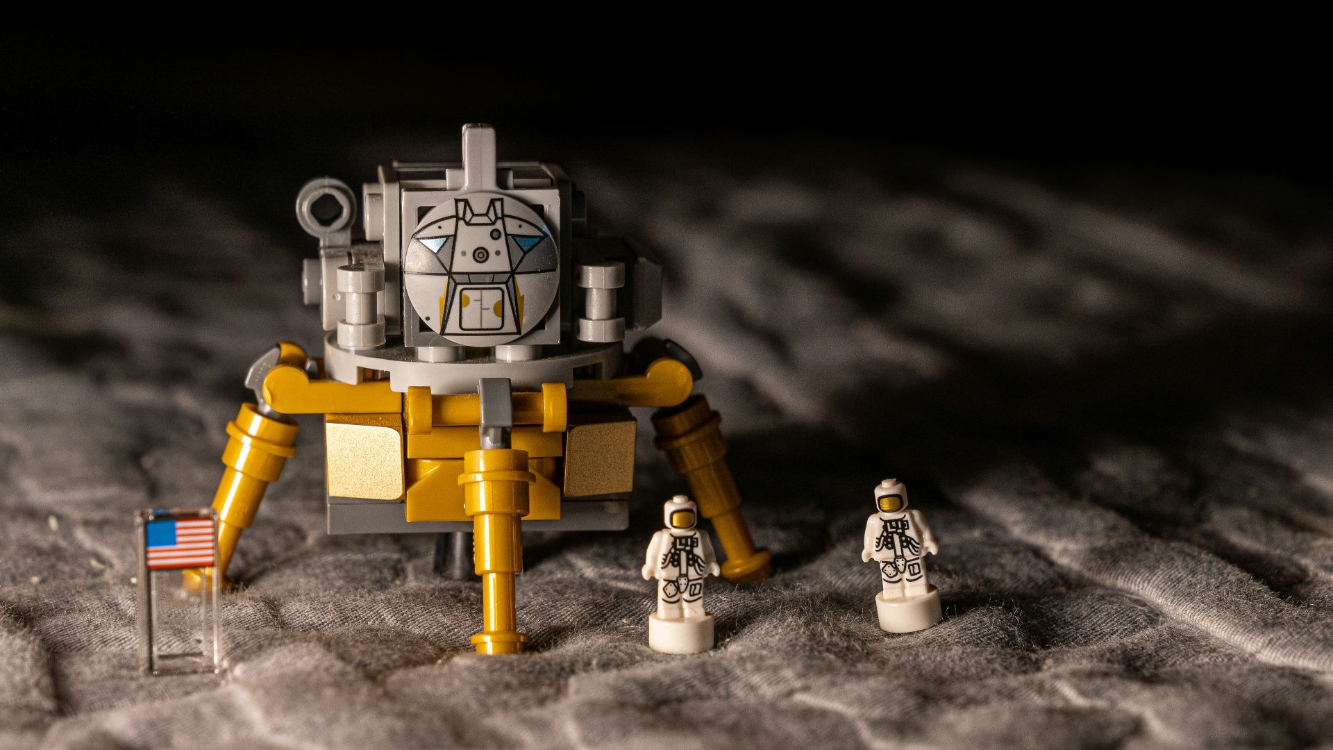 yellow and gray robot toy