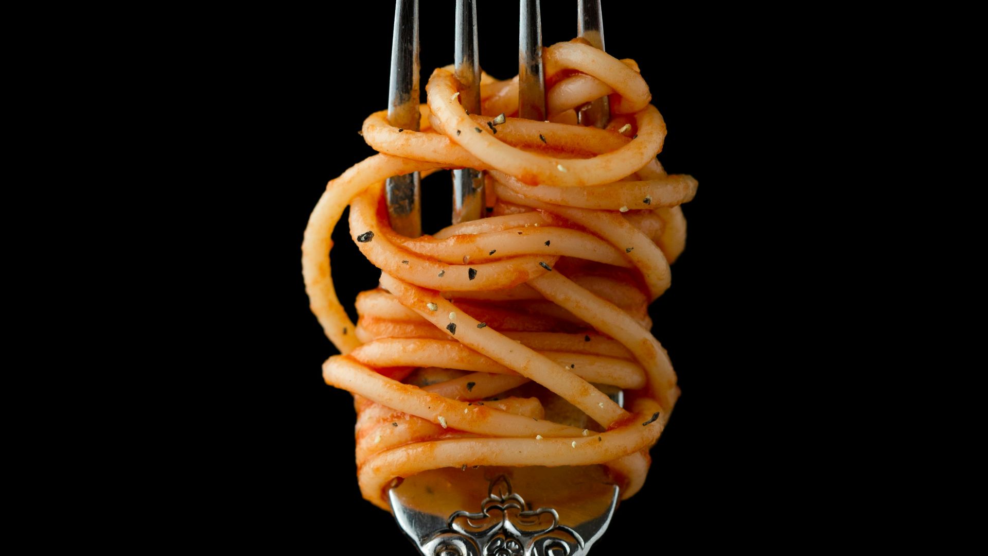 fork with spaghetti