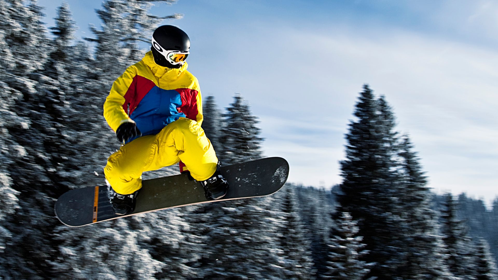 File:Snowboarder in flight (Tannheim, Austria).jpg