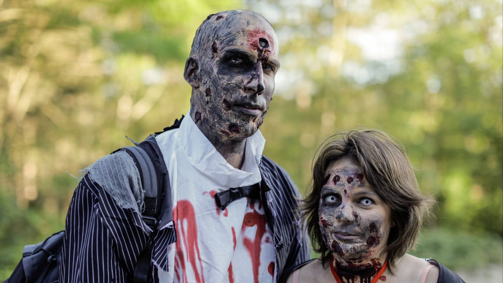 File:Zombies Zombinthedark.jpg