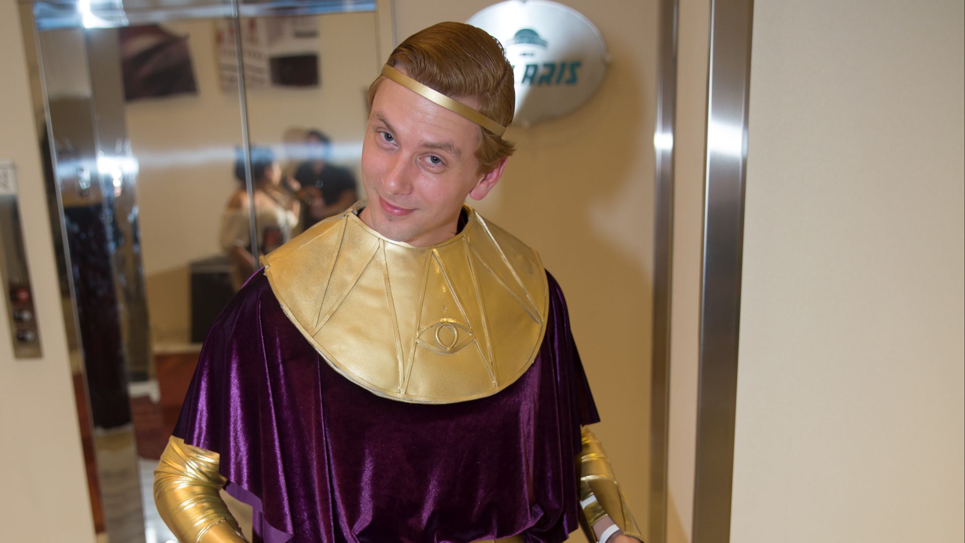 File:Dragon Con 2015 - Adrian Veidt (21283949113).jpg