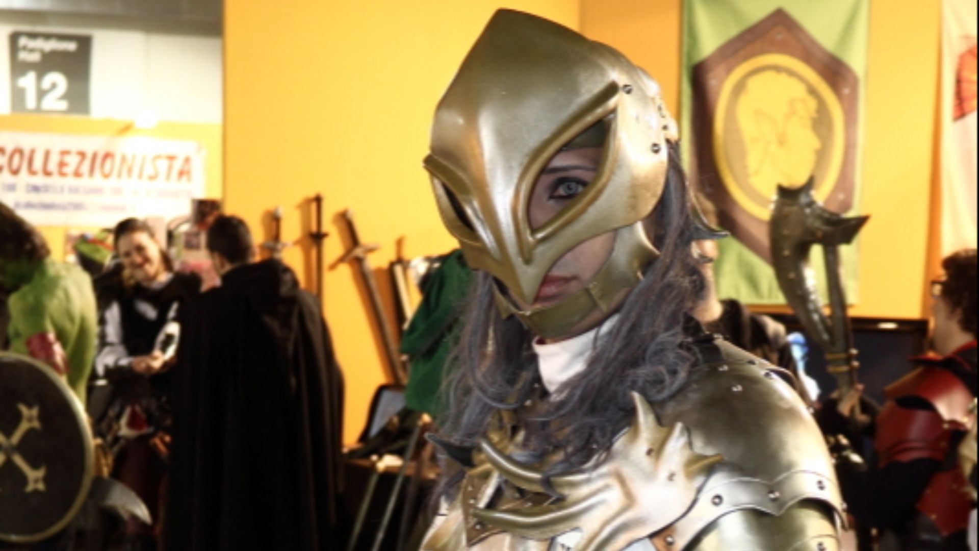 File:Cosplay of Griffith from Berserk at Cartoomics 2013.jpg