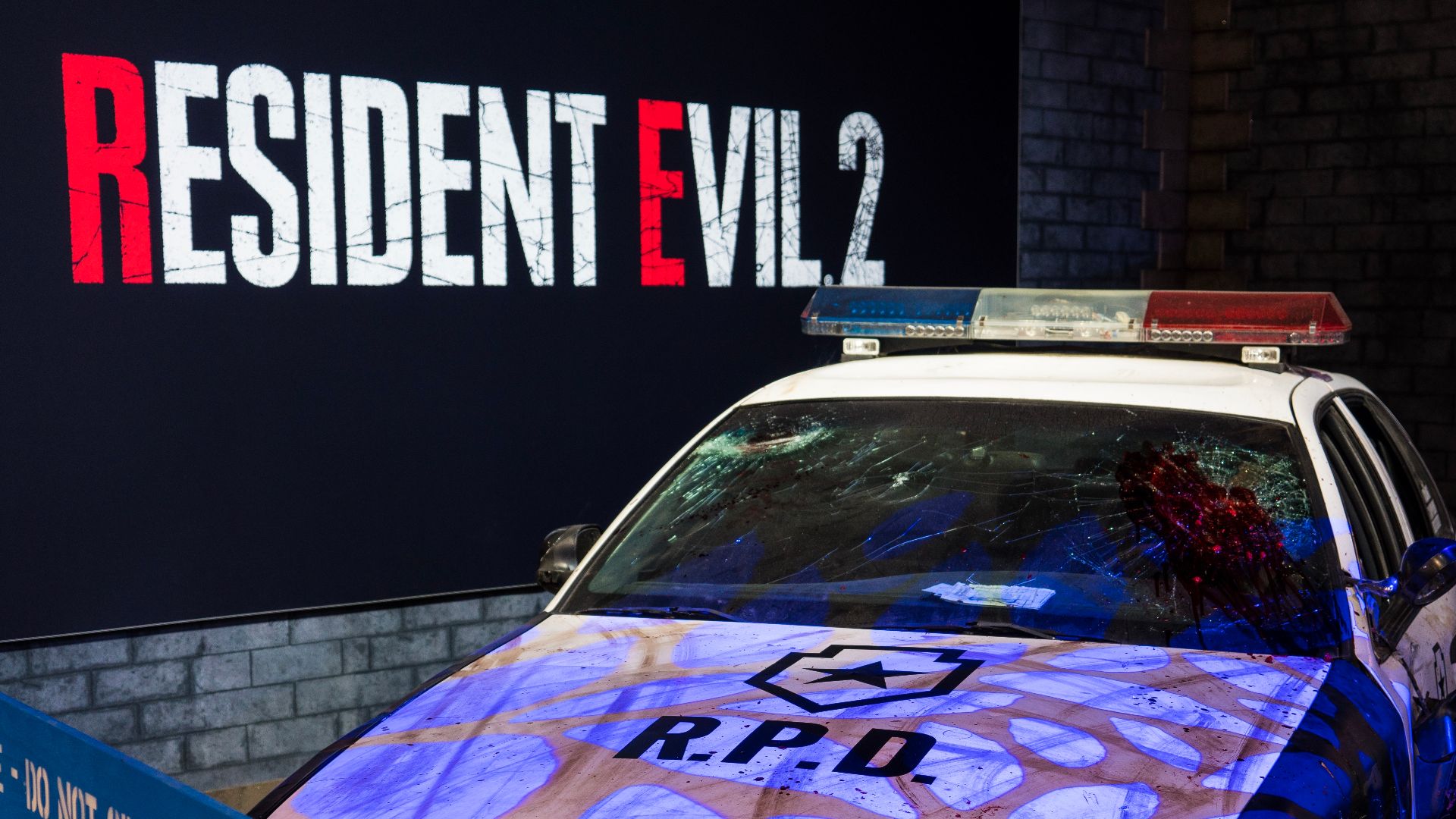File:Resident Evil 2 police car at E3 2018.jpg