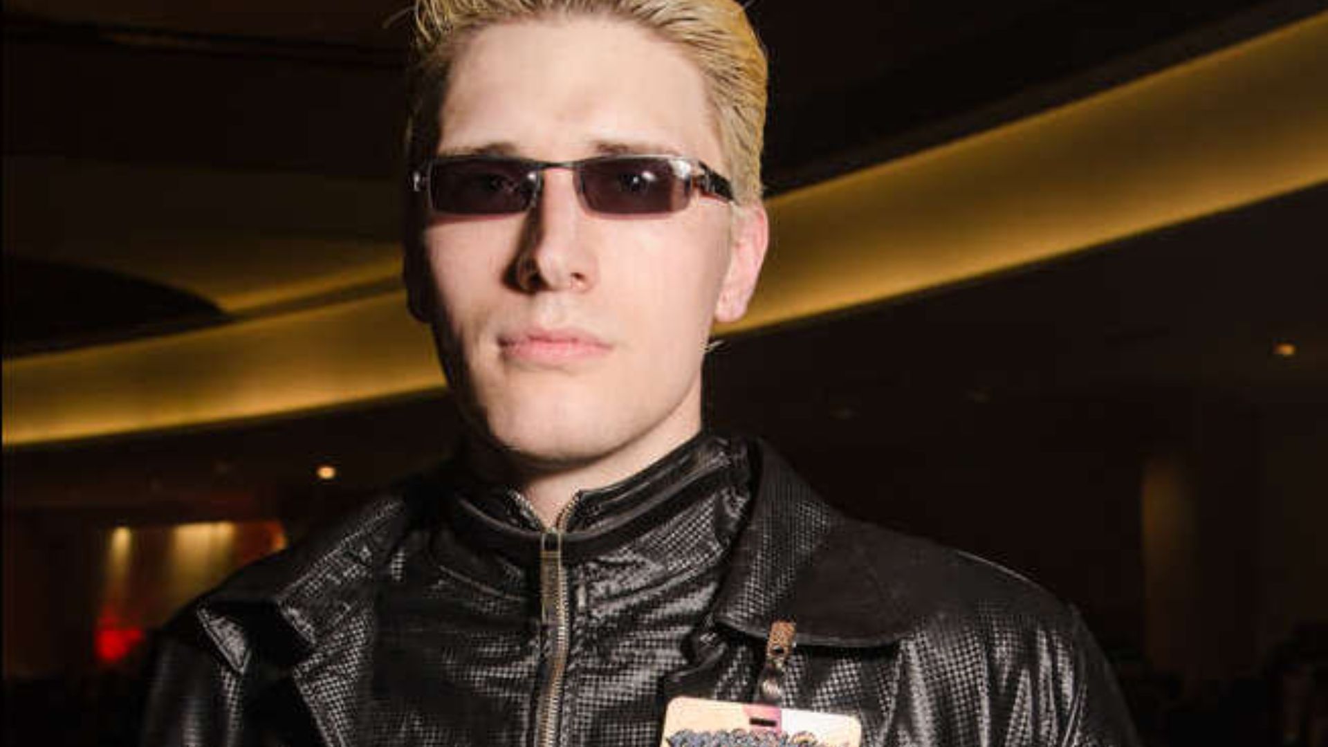 File:DragonCon 2012 - Friday - Wesker Cosplayer.jpg