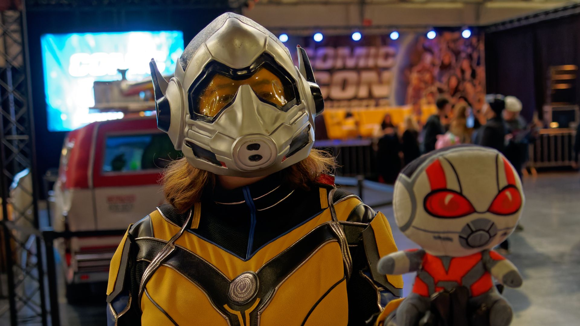 File:Cosplay of the Wasp from Marvel Comics at Comiccon Brussels 2023.jpg