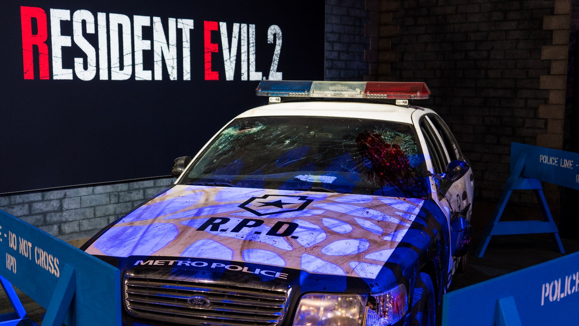 File:Resident Evil 2 police car at E3 2018.jpg