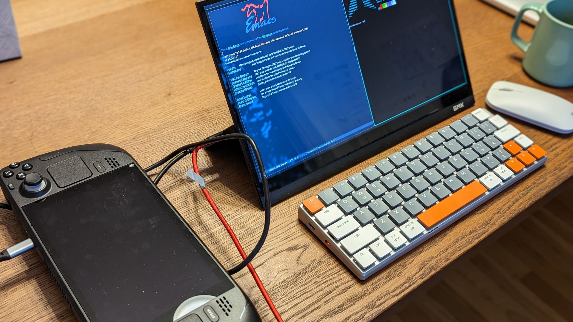 File:4K Linux desktop on Steam Deck.jpg