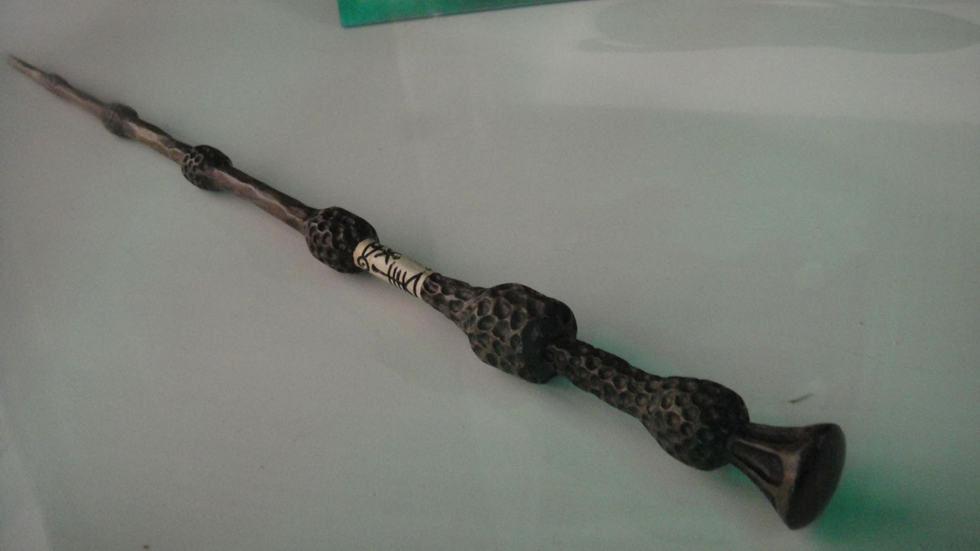 File:The Elder Wand.jpg