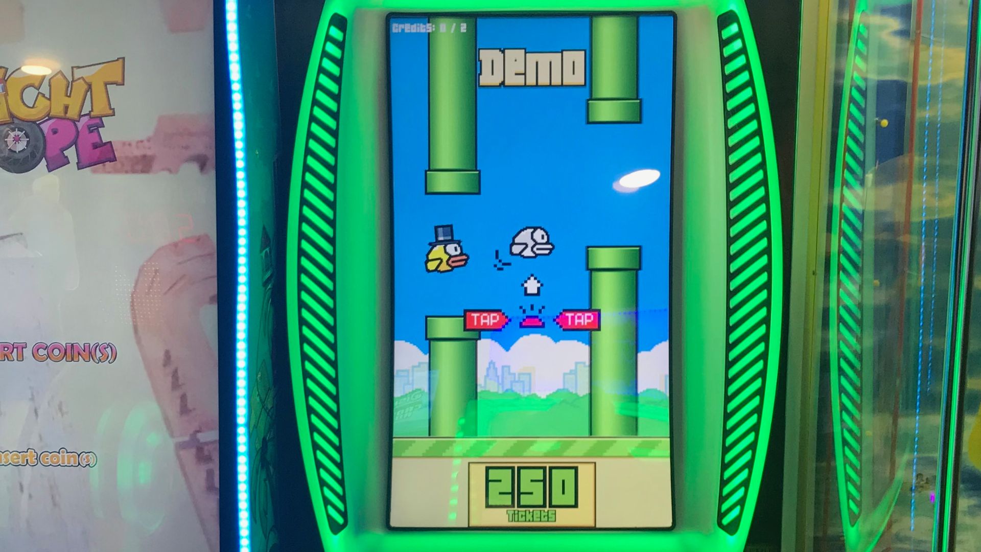 File:Flappy Bird arcade game (32956457128).jpg