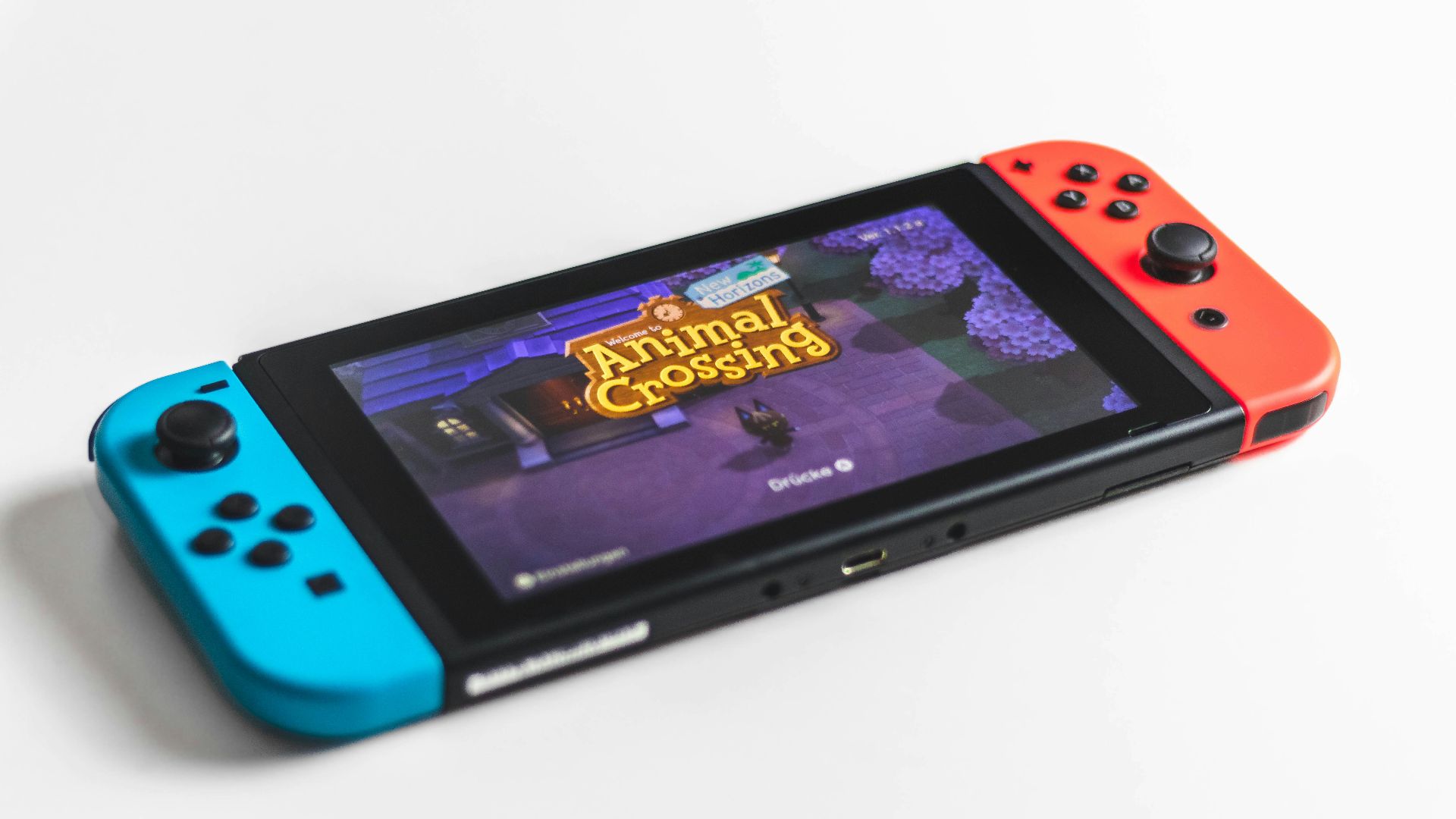 orange and black nintendo switch