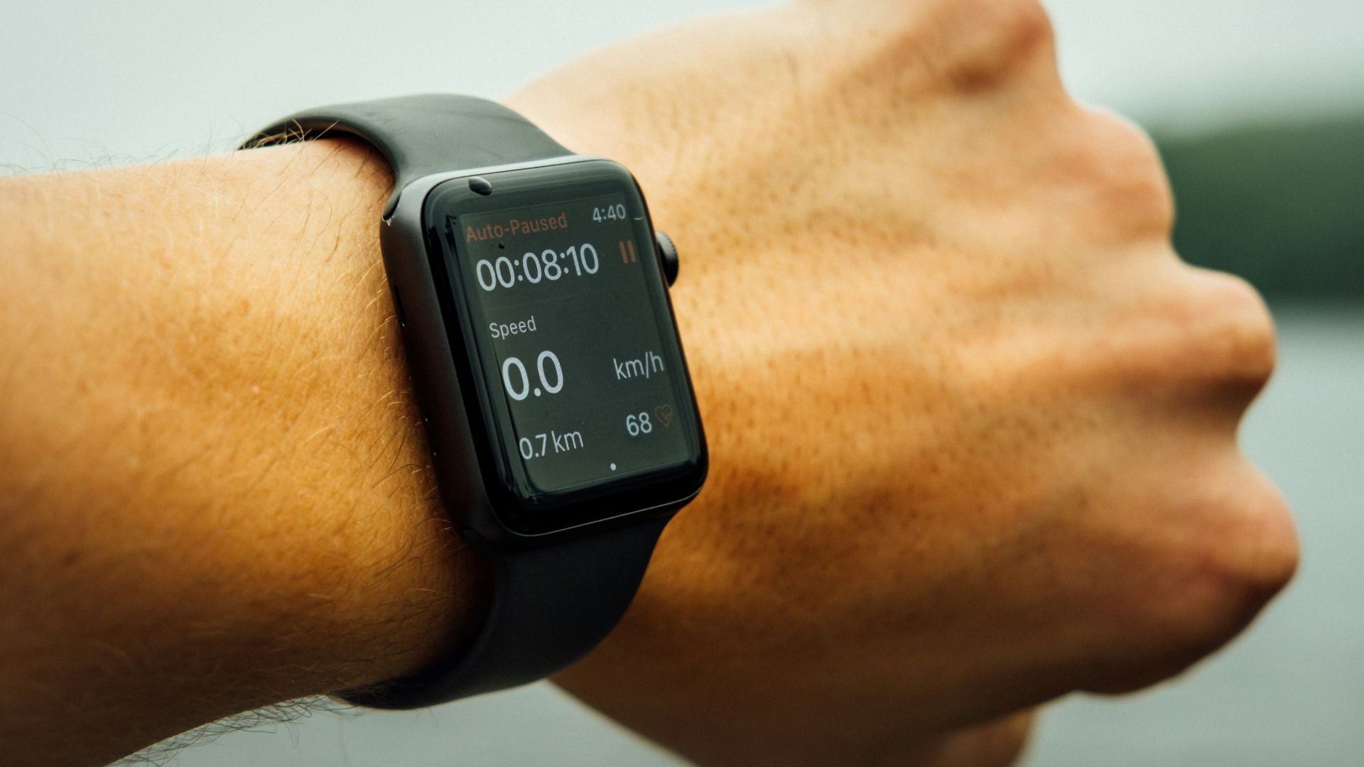 space gray aluminum case Apple watch