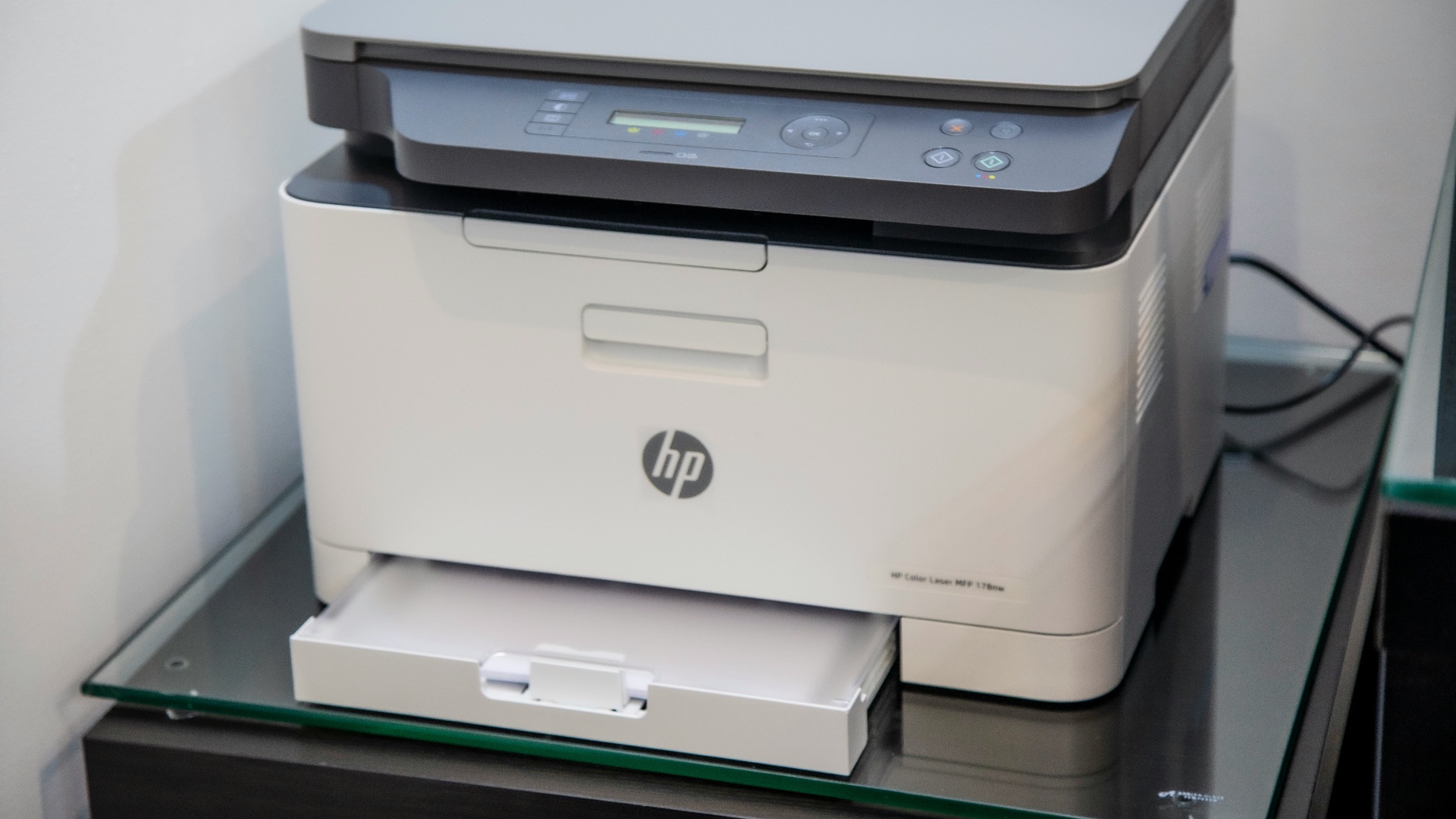 white and gray hp all in one printer