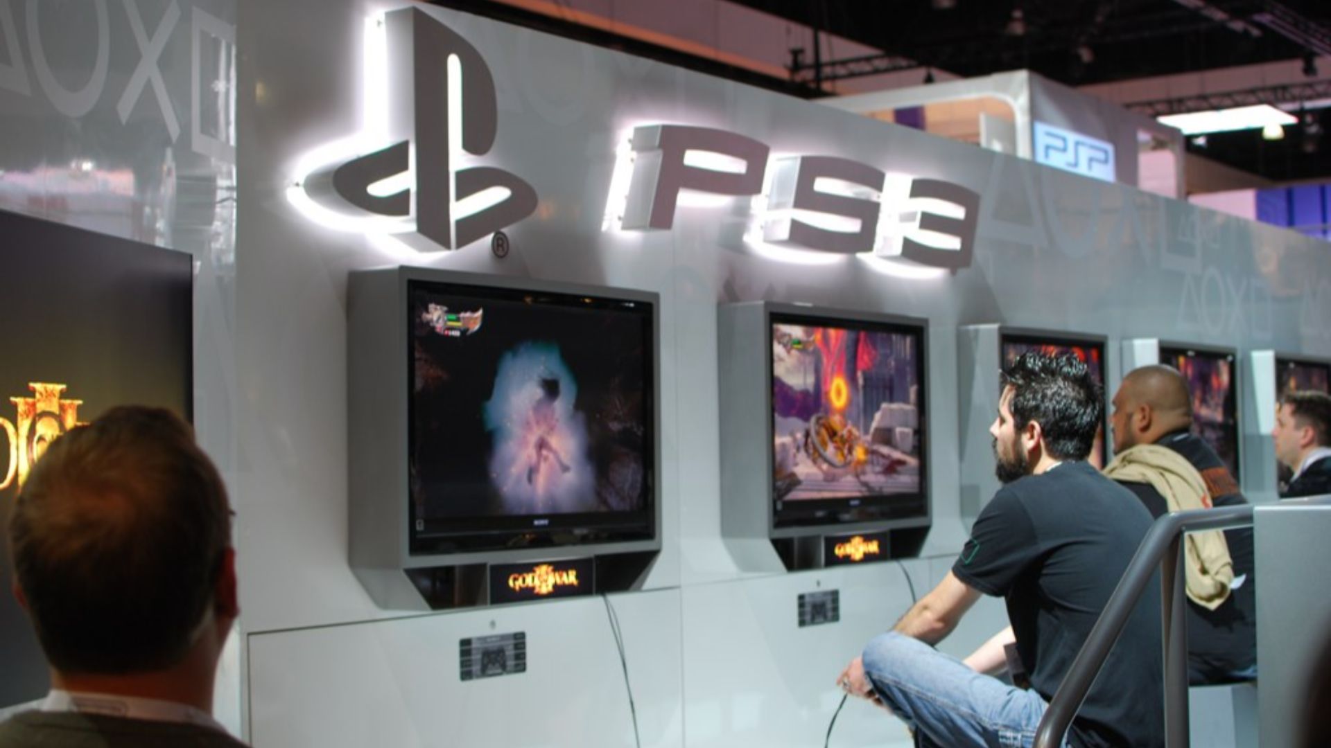 File:God of War at PS3 Booth (3595872147).jpg