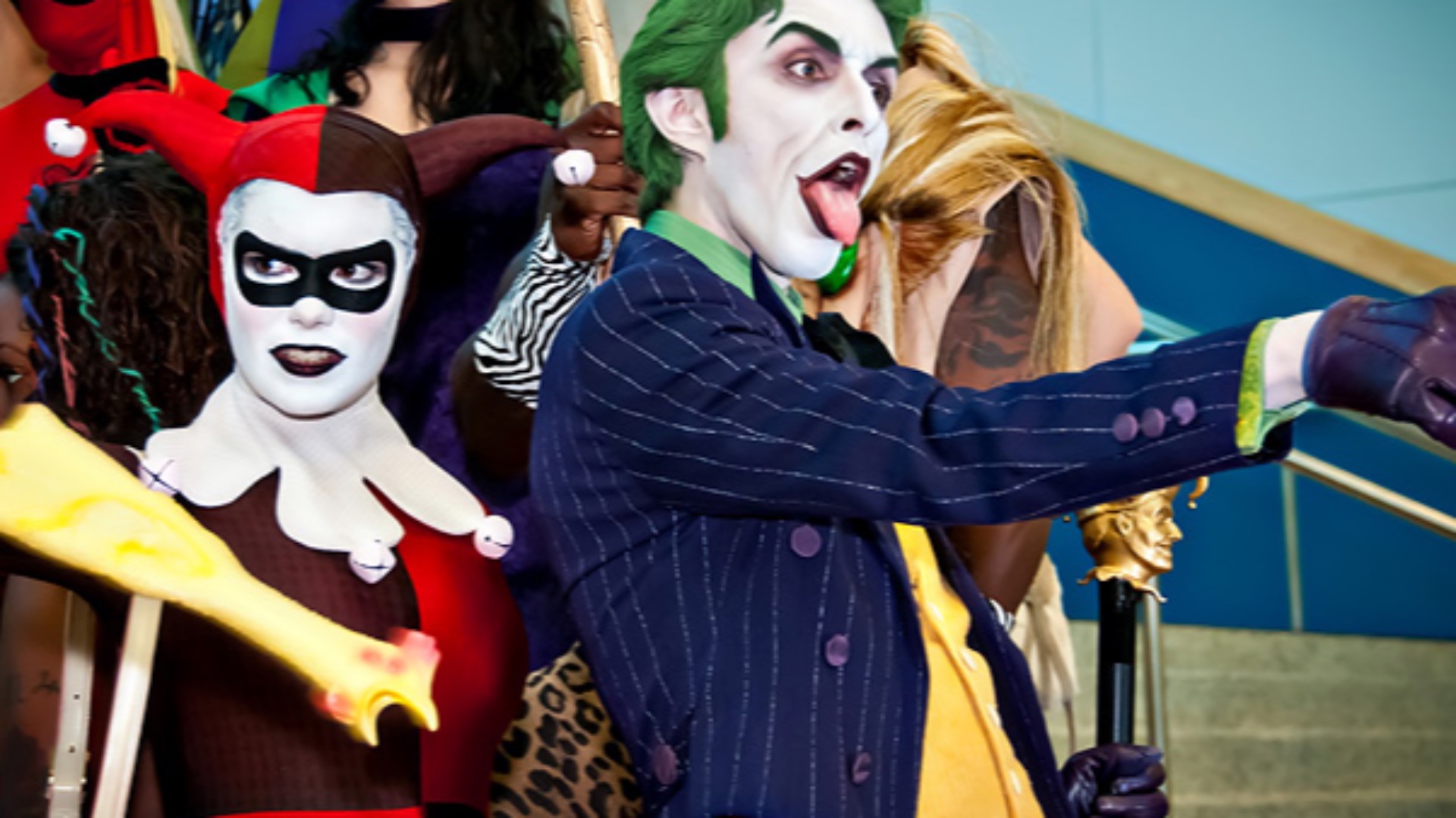 File:Big Wow 2013 - Harley Quinn & The Joker (8845880552).jpg