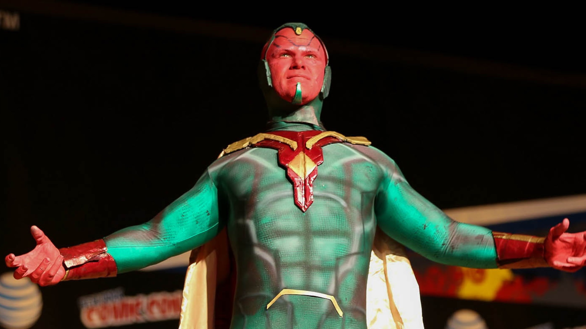 File:New York Comic Con 2015 - The Vision (21916157810).jpg