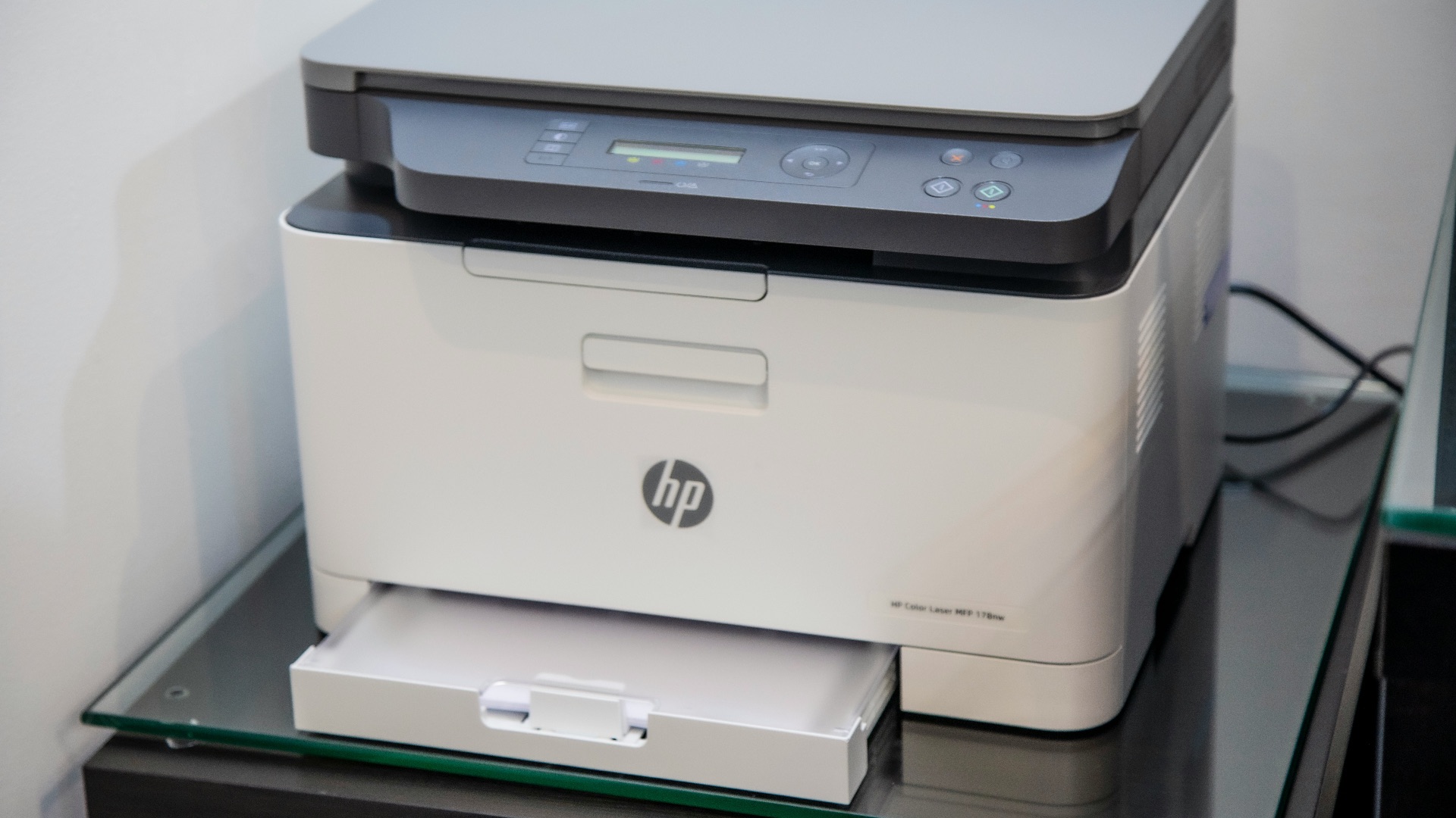 white and gray hp all in one printer