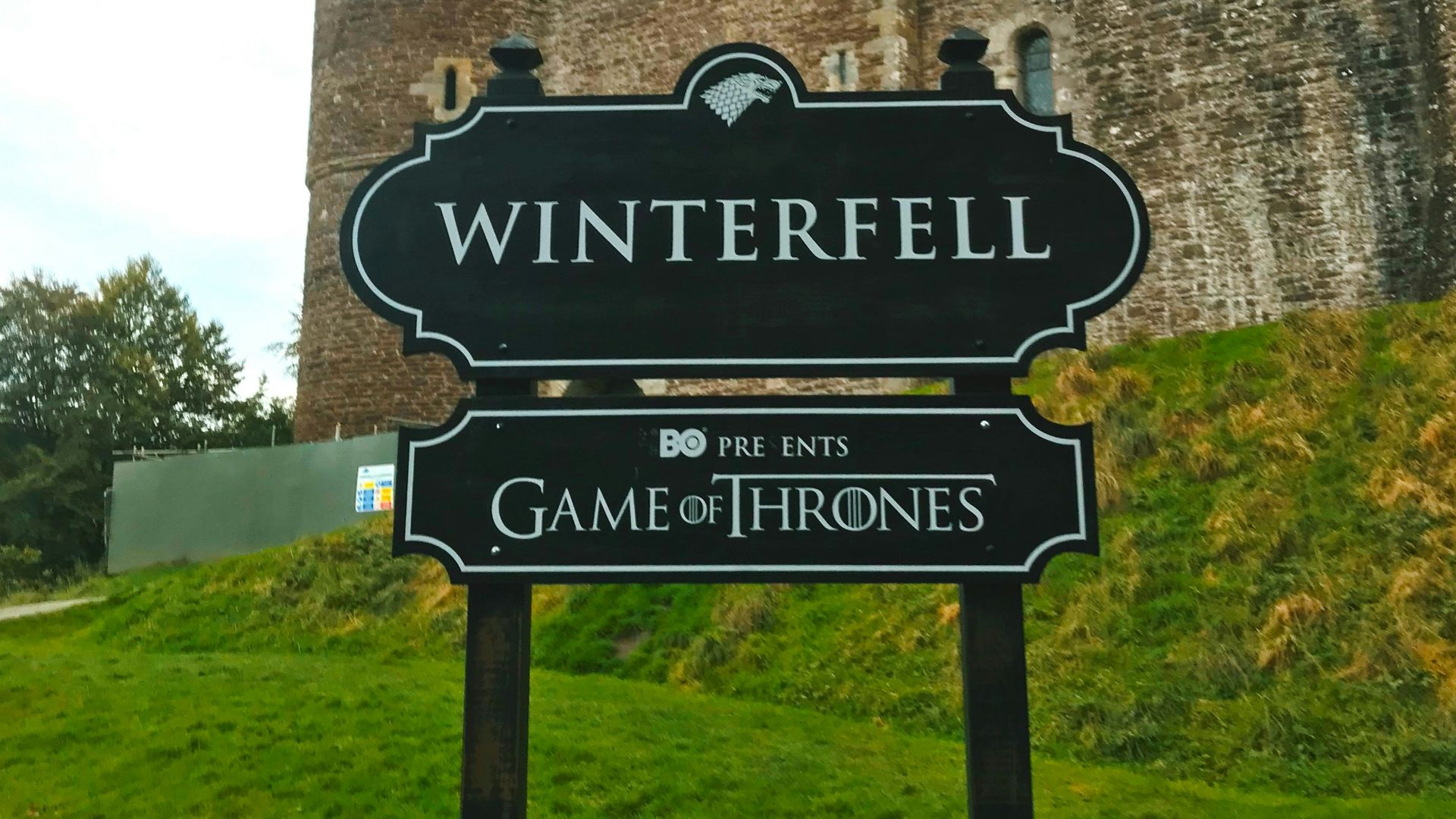 Winterfell signage