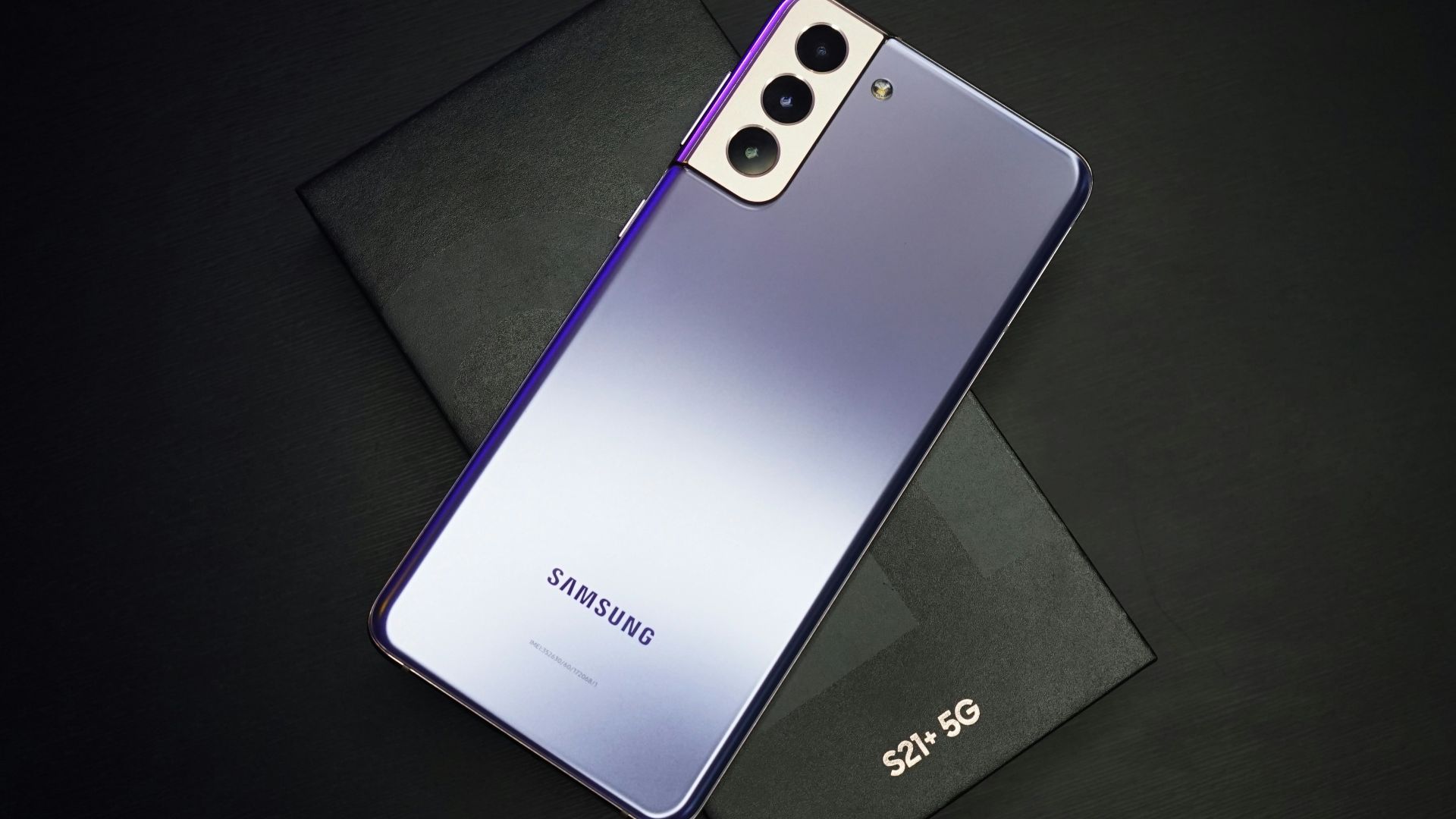 black and white iphone case