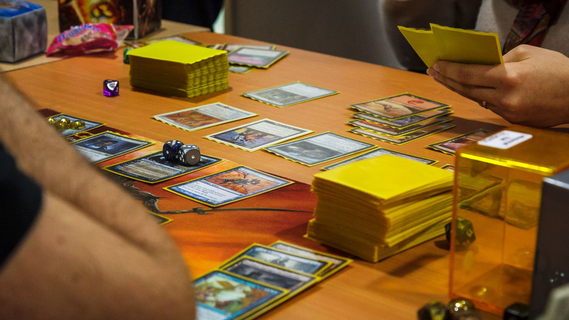 File:Magic the Gathering - Commander.jpg