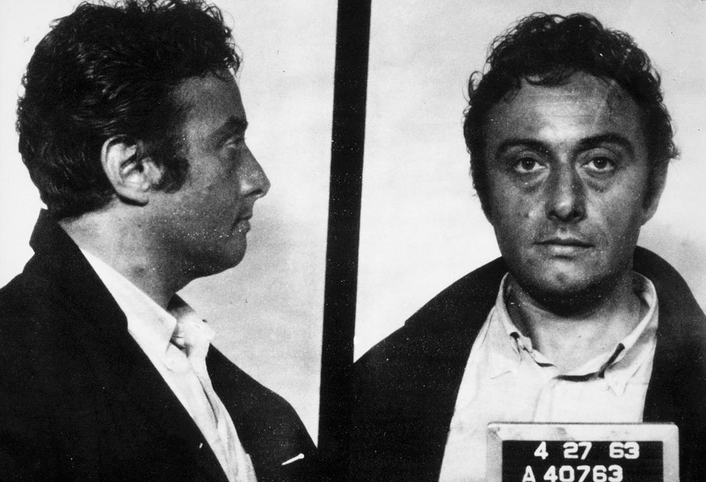 Lenny_Bruce_mugshot_1963.jpg