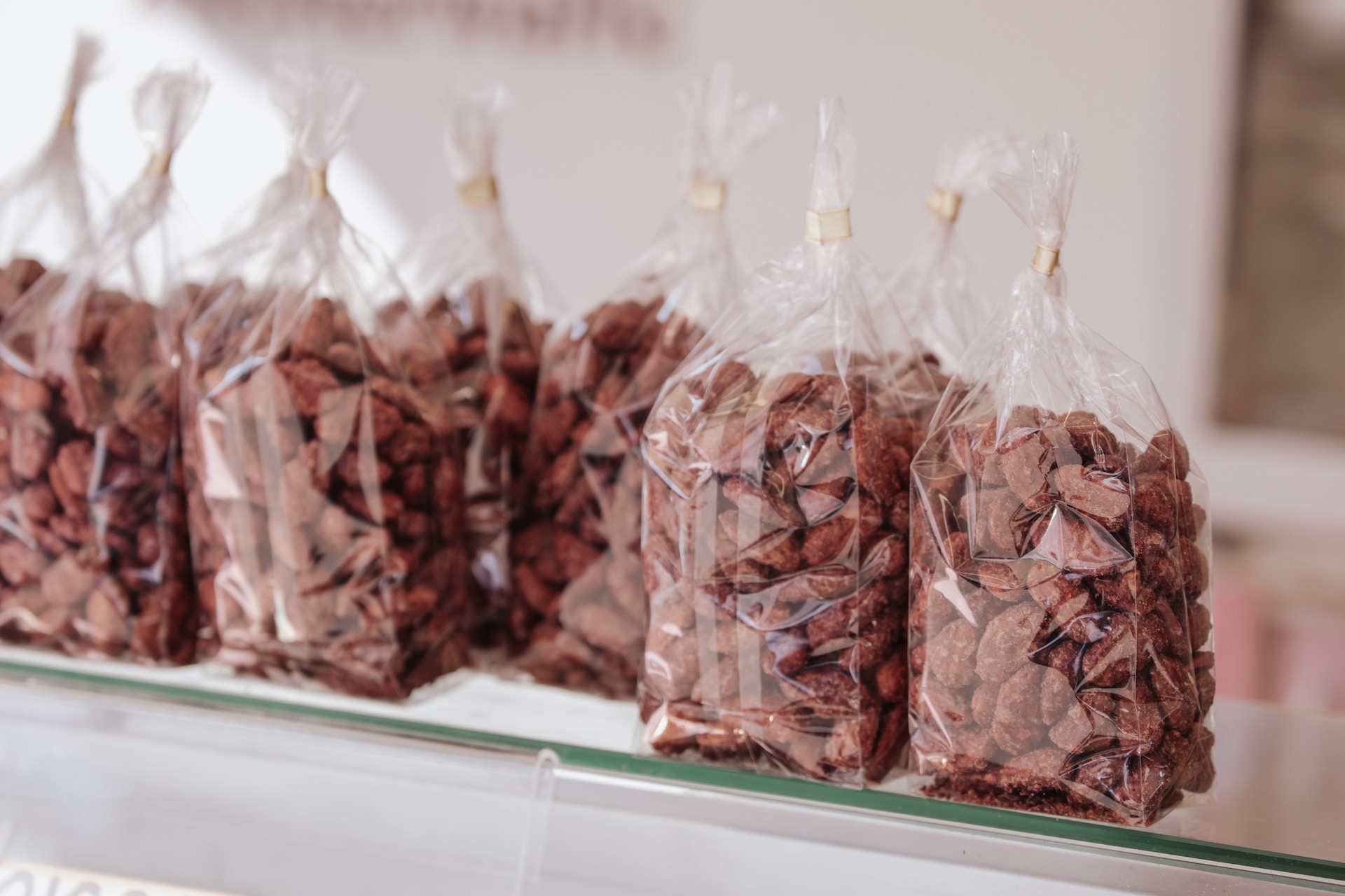 Mona-Baechler-Q-Ajfdtkq6S-Unsplash