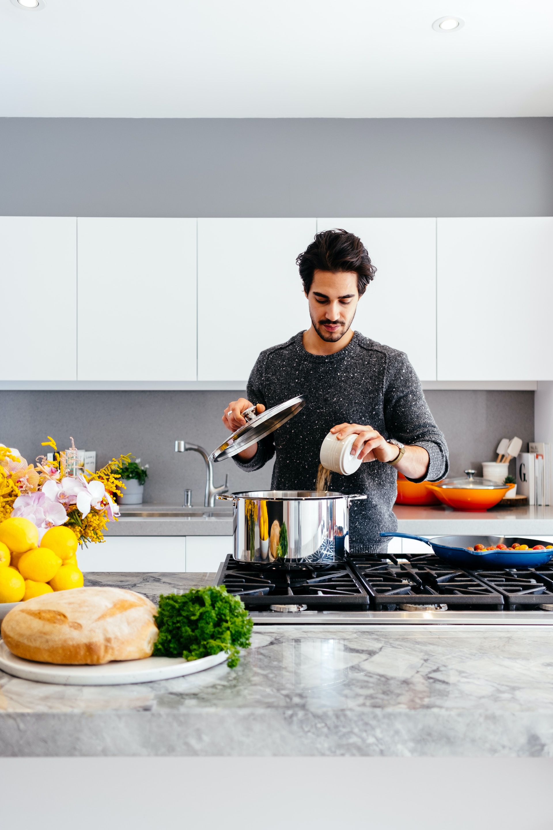 Le-Creuset-Lj8Onqayuqw-Unsplash