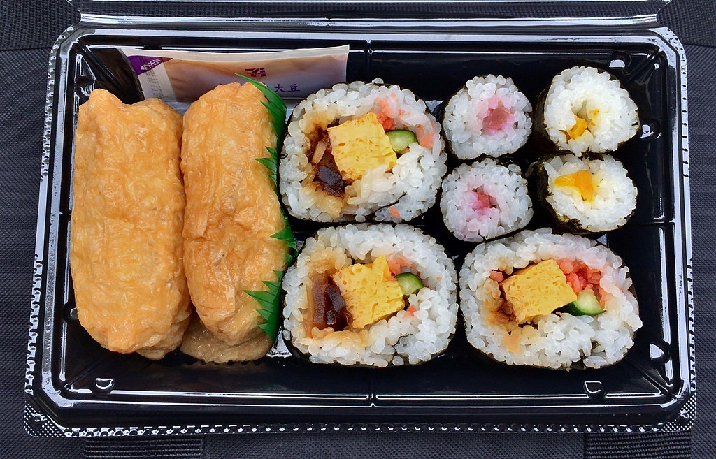 1024Px-Sukeroku-Zushi Of 7-Eleven In Japan