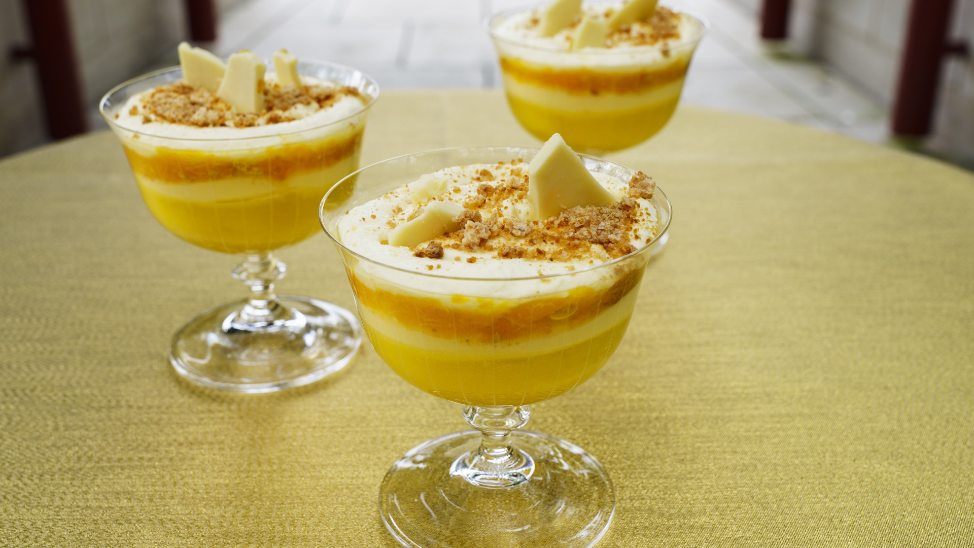 File:Platinum Jubilee Puddings 01.jpg