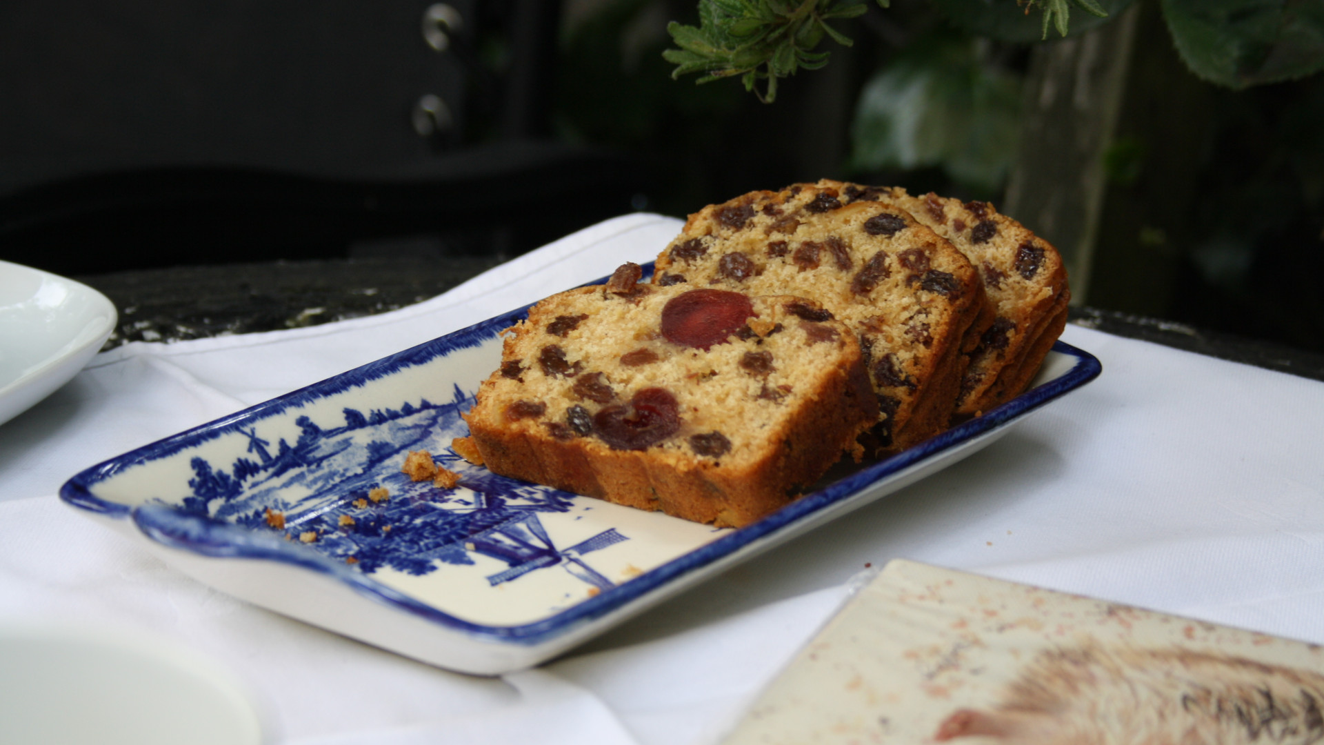 File:Traditional English Fruitcake.jpg