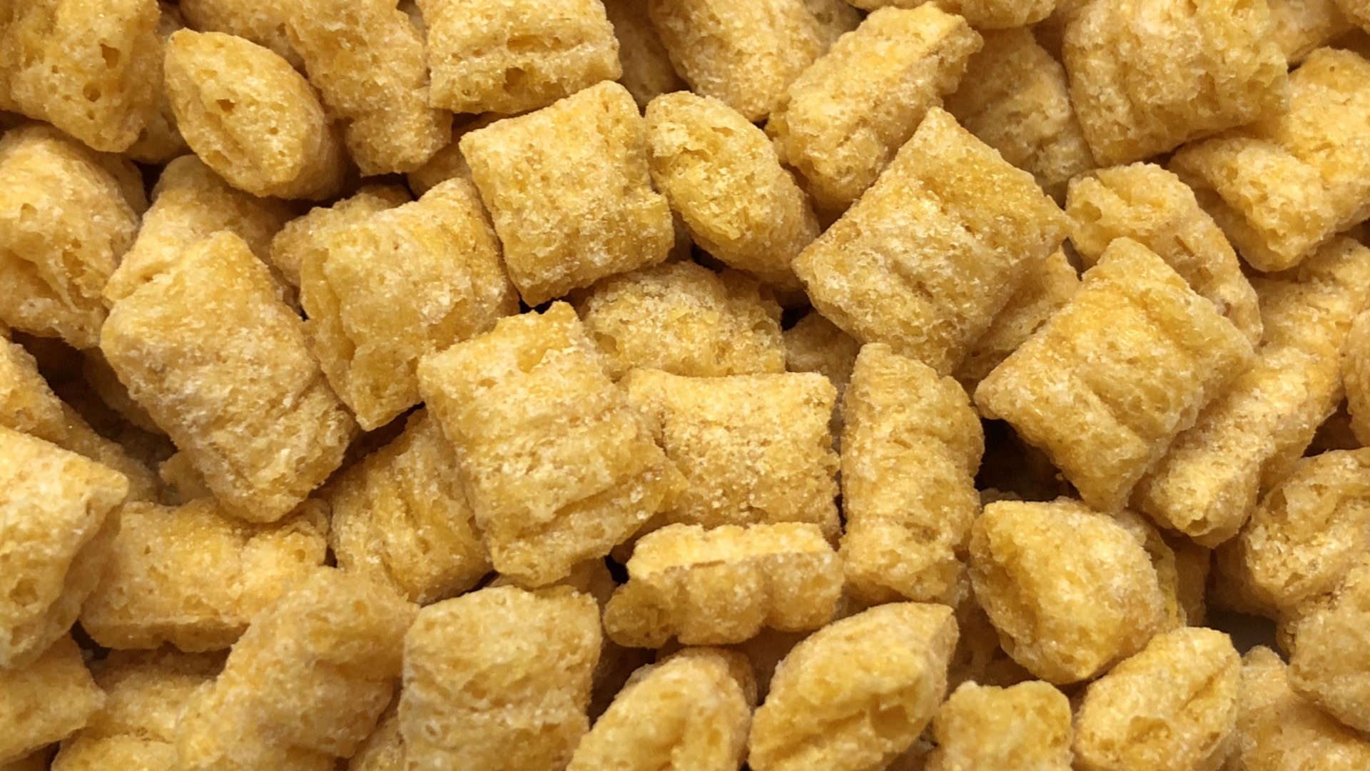 File:2020-05-03 09 19 31 A sample of Quaker Oats Cap'n Crunch cereal in the Franklin Farm section of Oak Hill, Fairfax County, Virginia.jpg