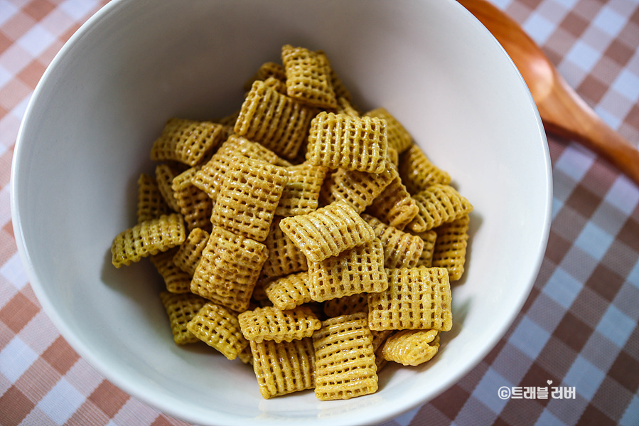 File:Green Onion Chex in Bowl.jpg