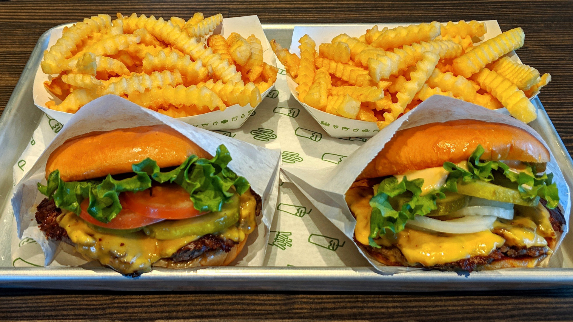 File:Shake Shack Burgers and Fries (46476069312).jpg