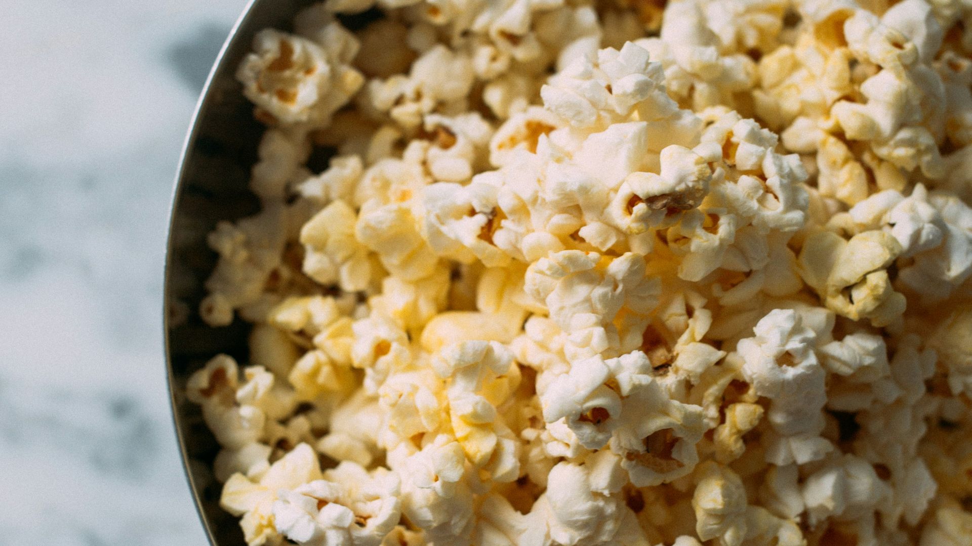 photo of popcorn kernels