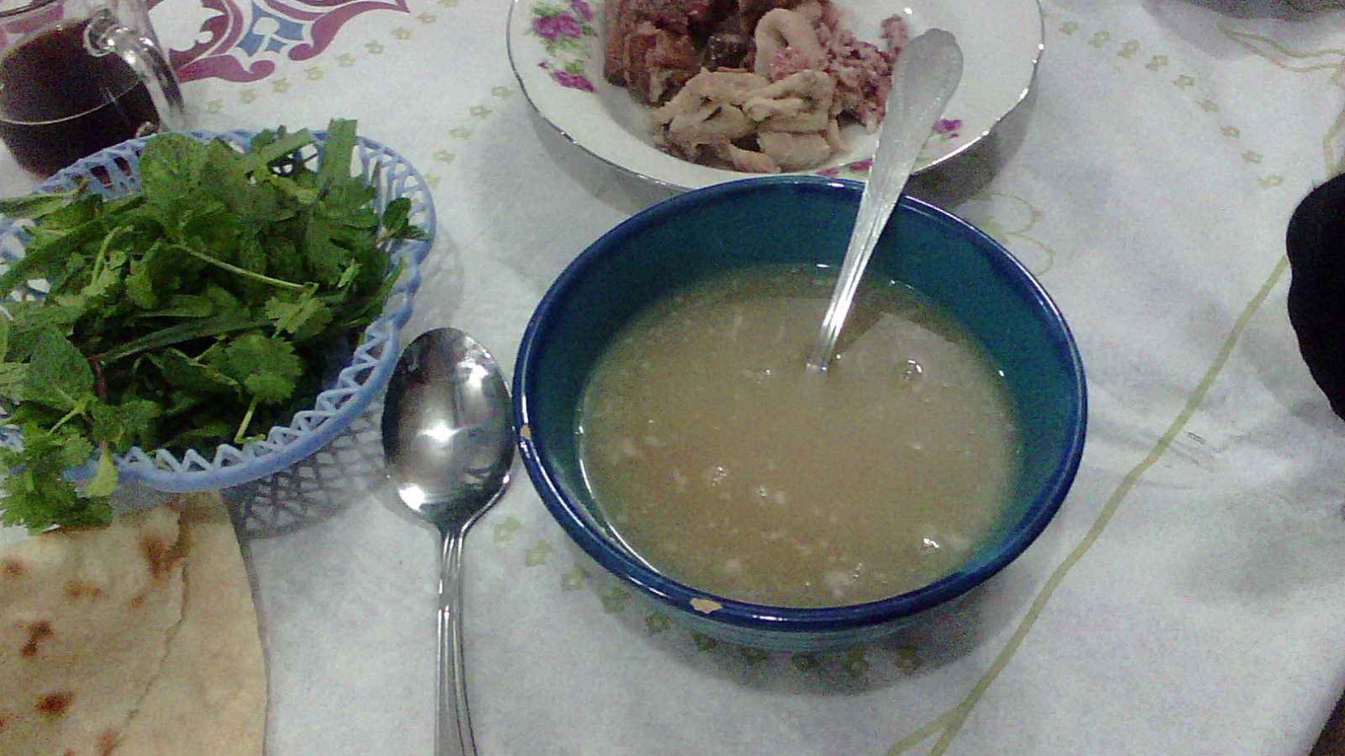 File:Broth Khash in Bahar 3.jpg