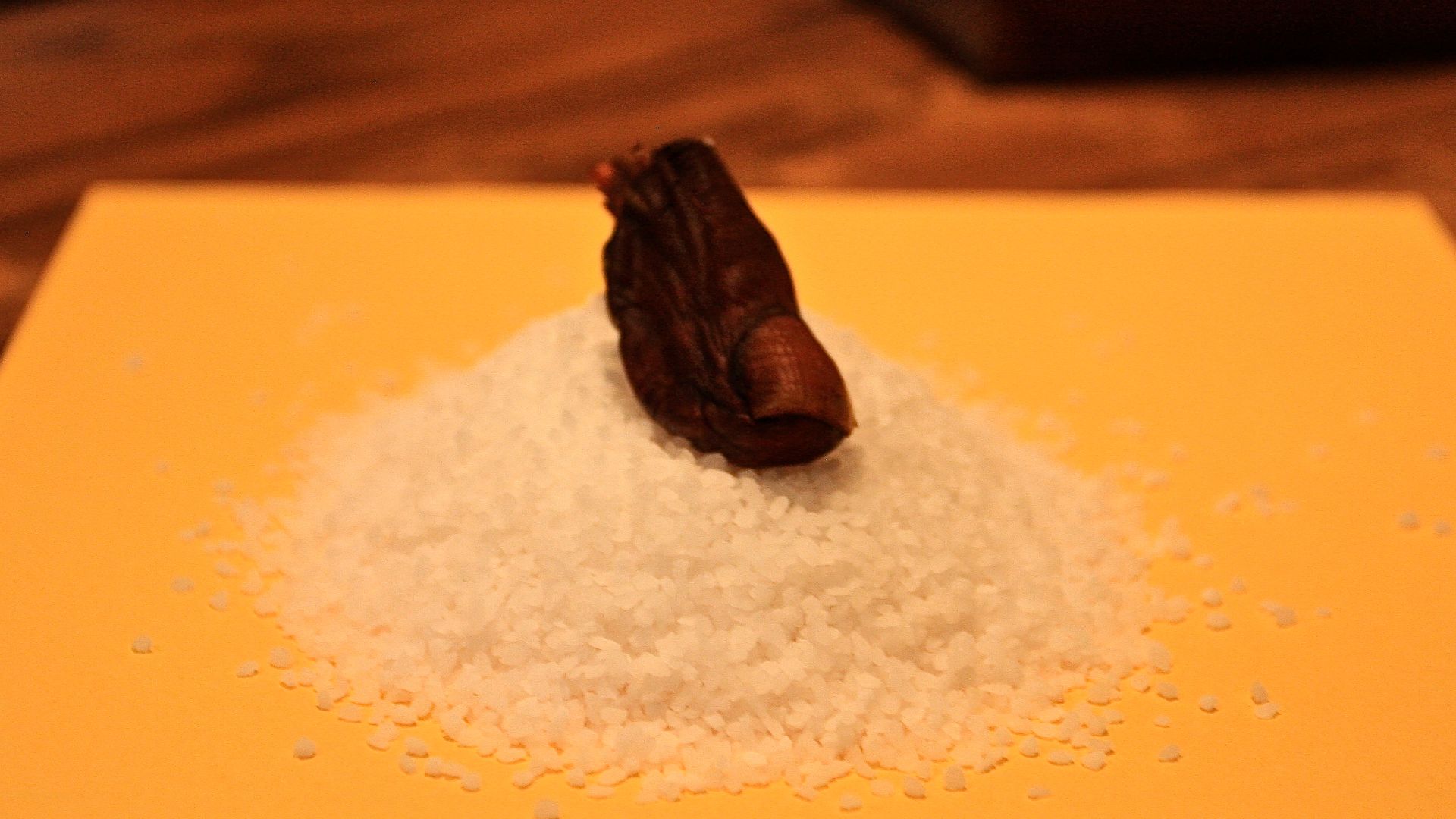 File:Sourtoe Cocktail Preparation - Downtown Hotel, Dawson City, Yukon Territory (12448567845).jpg