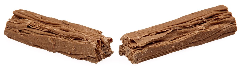 1024Px-Cadbury-Flake-Split