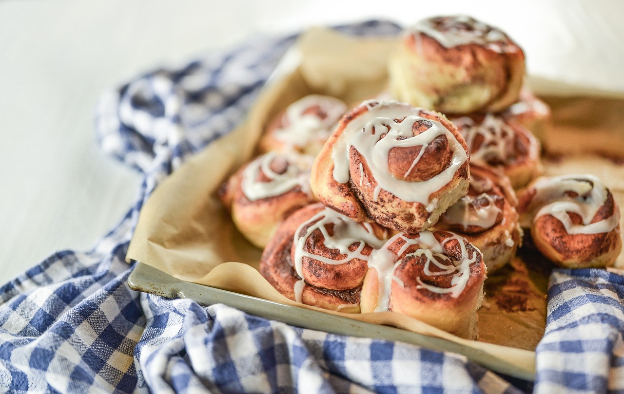 Cinnamon-Rolls-4421067 1280