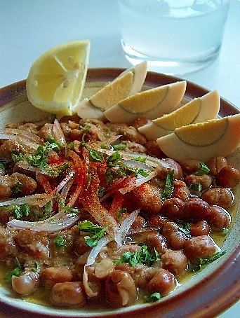 Ful Medames (Arabic Meal)