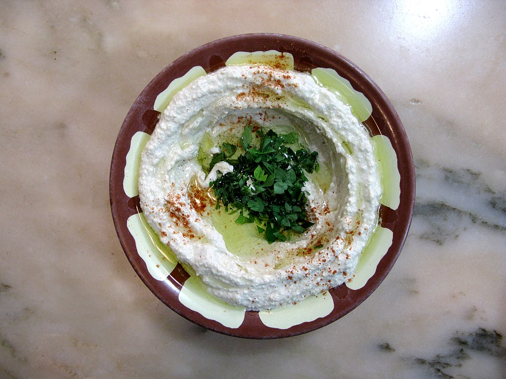 1024Px-Lebanon, Baalbek, Lebanese Hummus