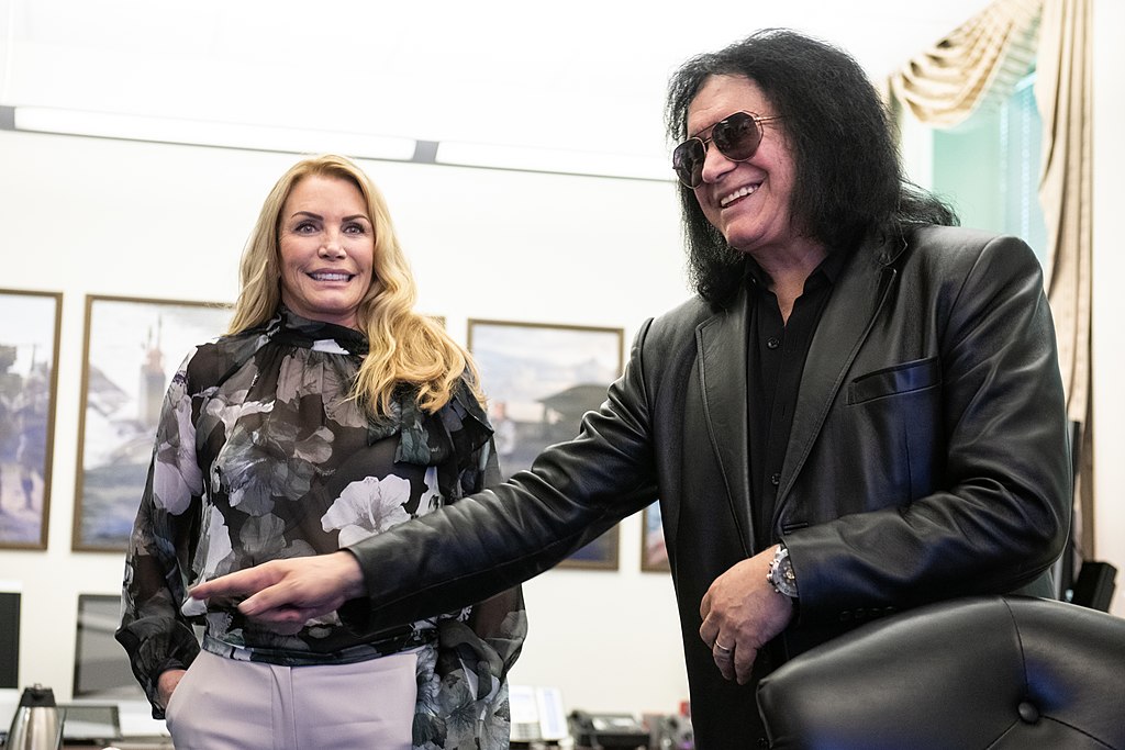 Gene Simmonsa And Shannon Tweed-Simmons190516-D-Sw162-1172