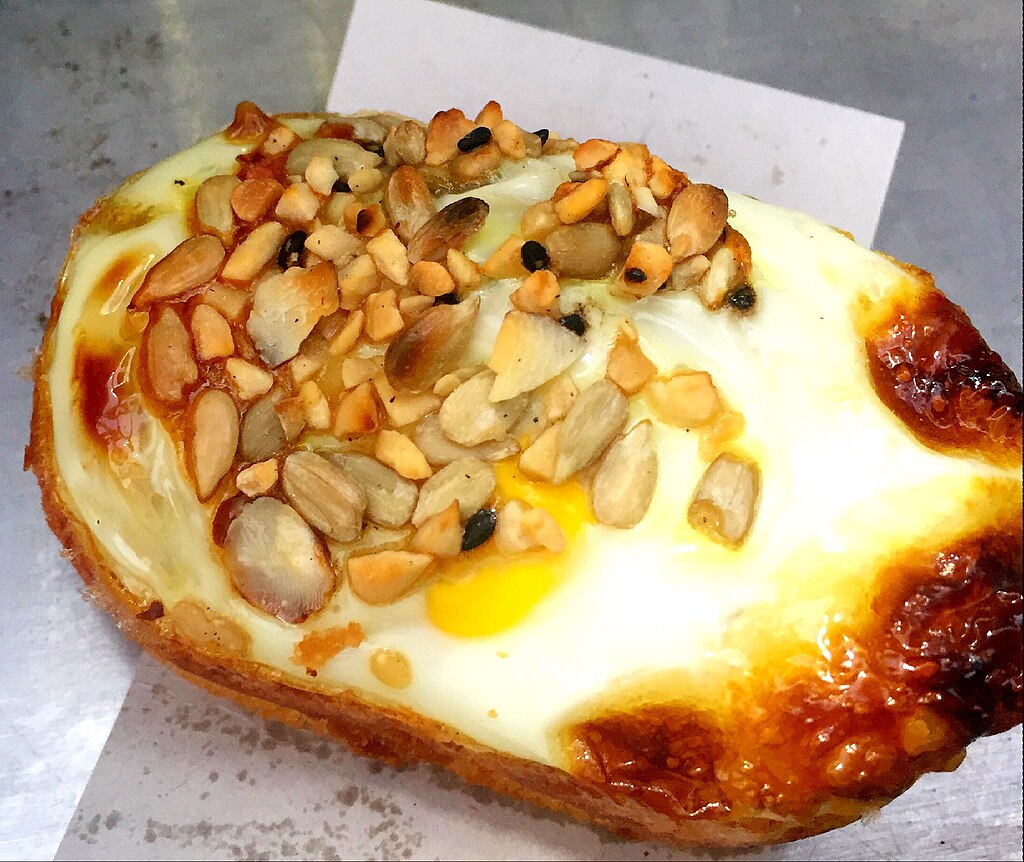 1024Px-Korean Egg Bread -Gyeran Bbang