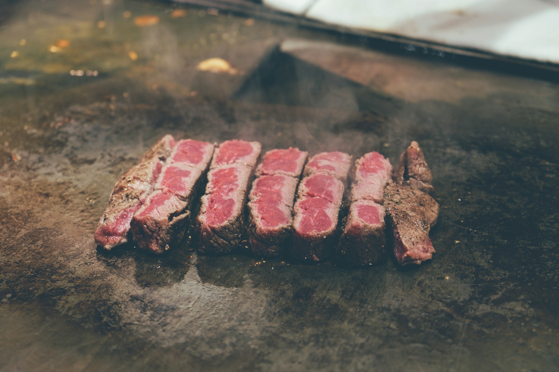 Note-Thanun-Dzeirdooeim-Unsplash