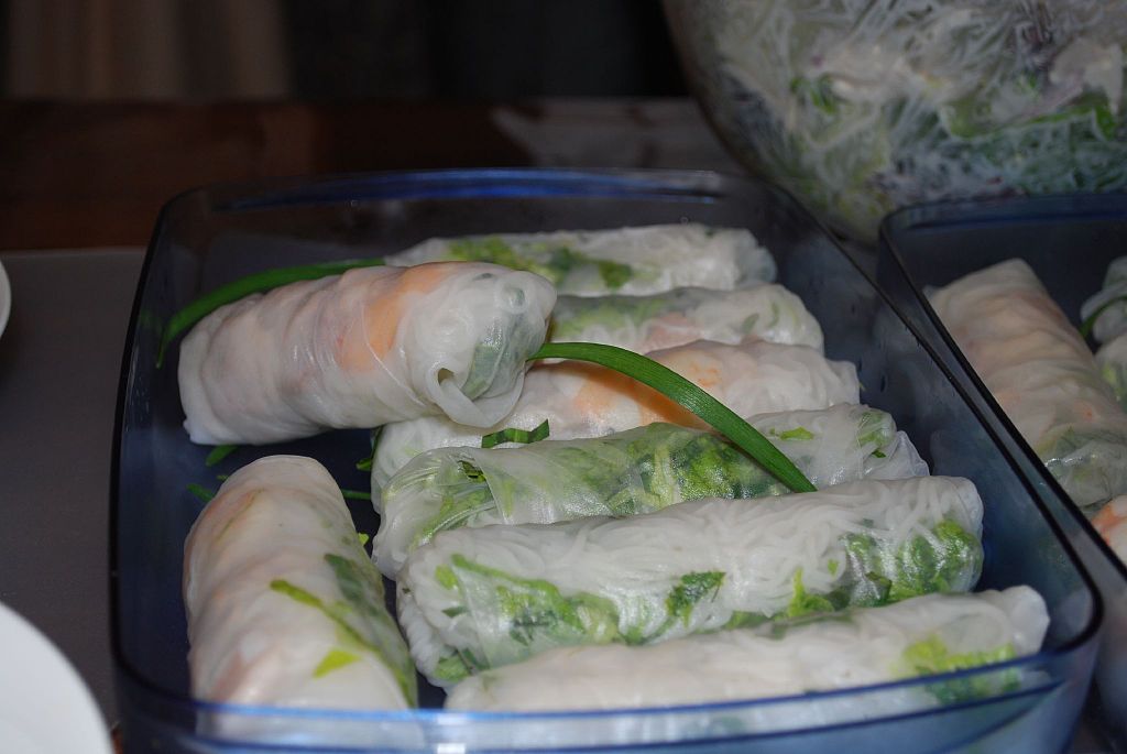 1024Px-Vietnamese-Style Rice Paper Spring Rolls