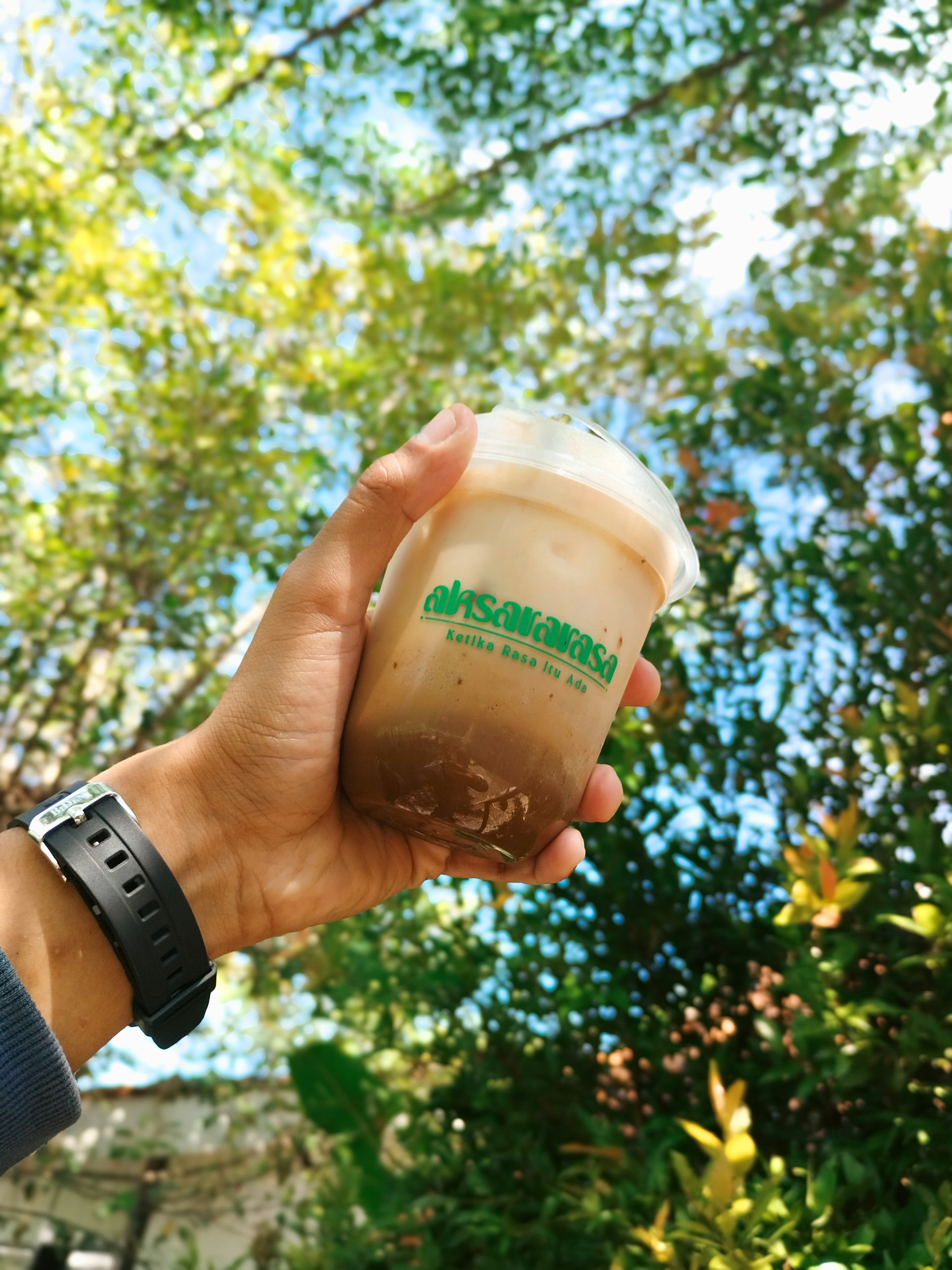 Brian-Fathurohman-N-D5 Woxmow-Unsplash