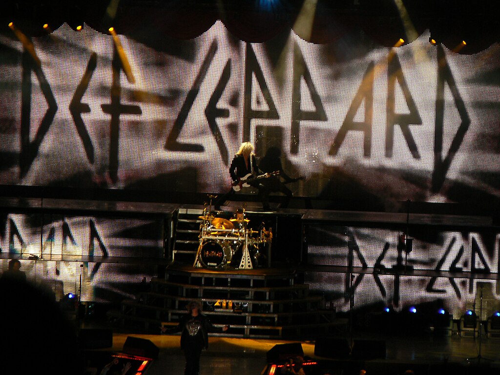 1024Px-Def Leppard (4121618090)