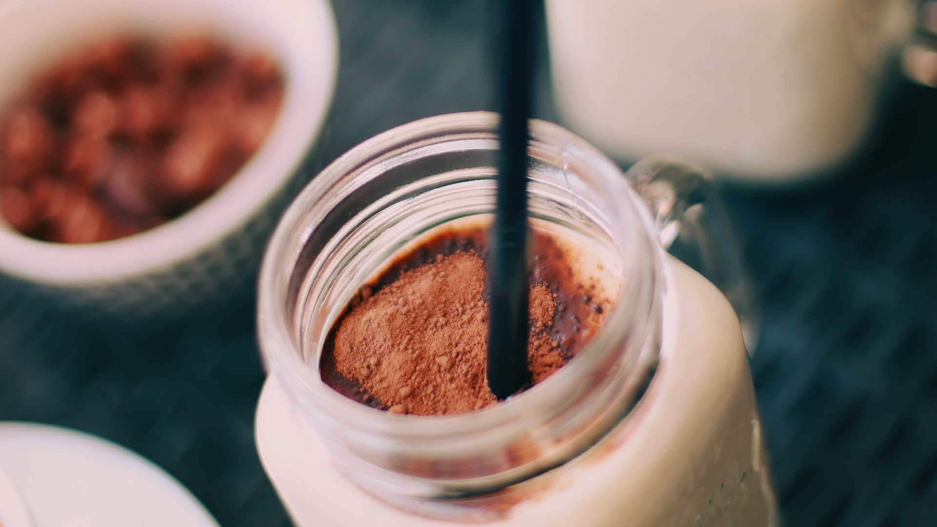 clear glass jar with brown liquid
