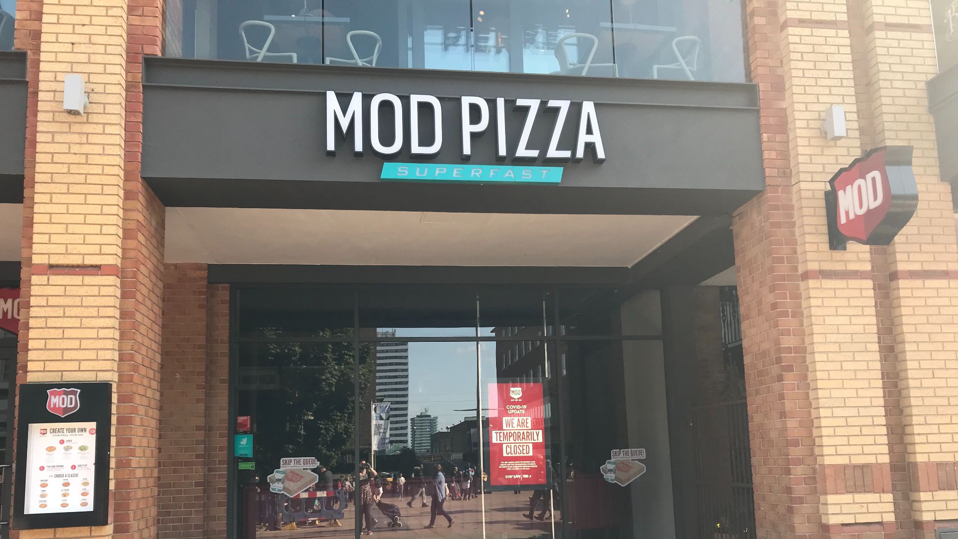 File:Mod Pizza, Cathedral Lanes, Coventry (50378191206).jpg